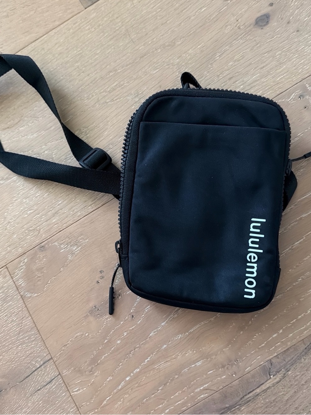 lululemon athletica Black Compact Crossbody Pouch